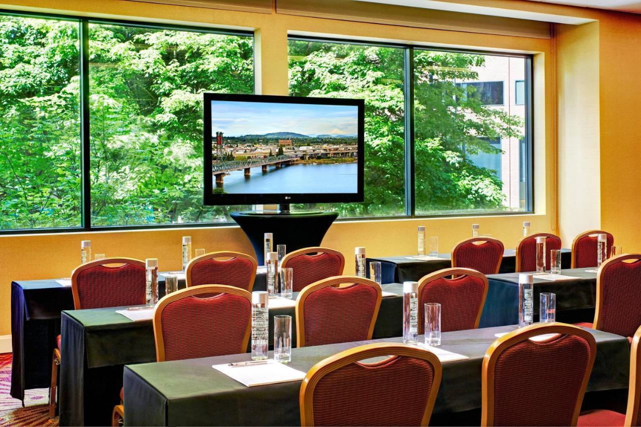 Hotel Marriott Downtown Waterfront 4*